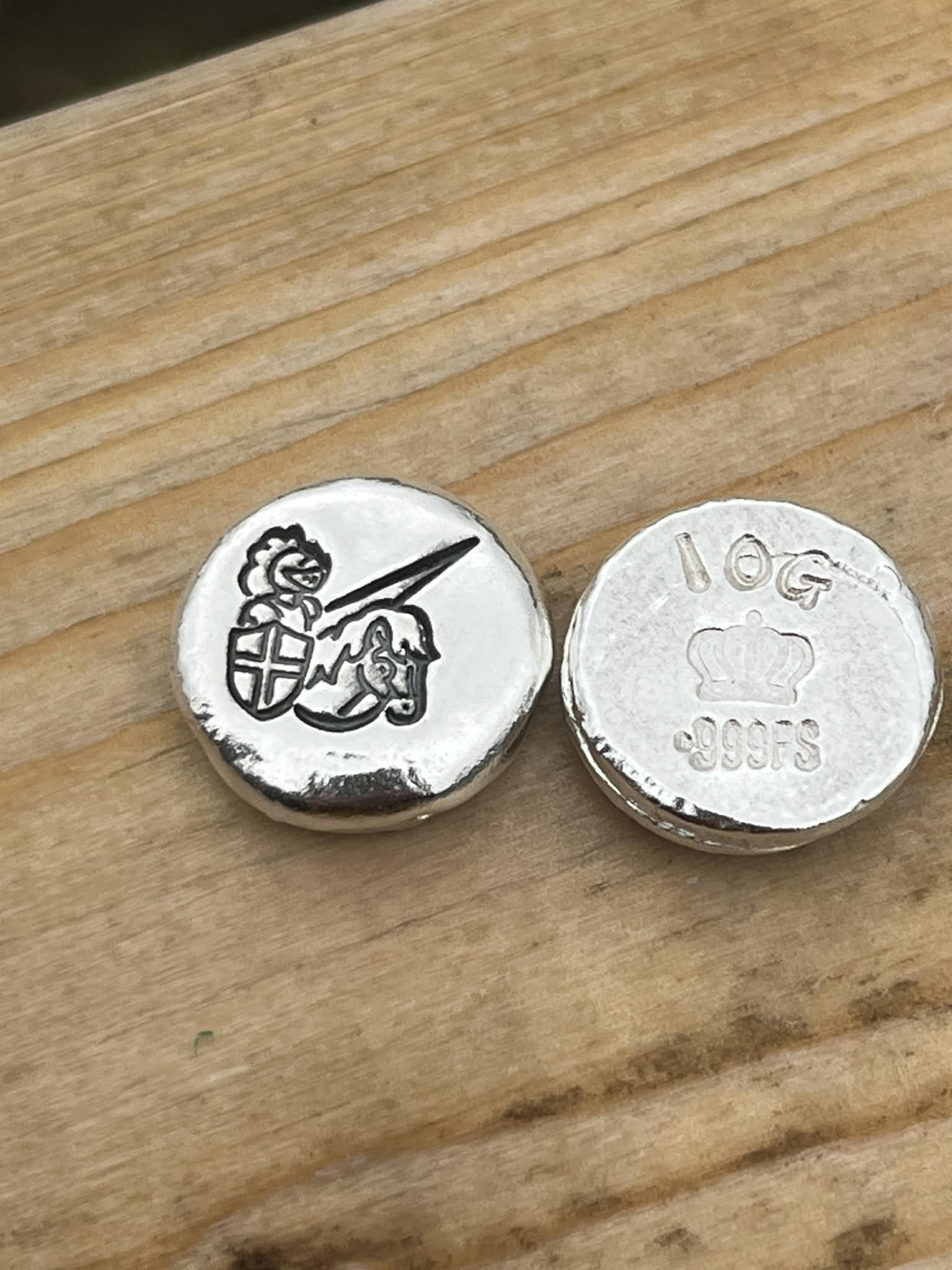 10g 999 Fine Silver St Georges Round, Novelty Collectable Investment Silver