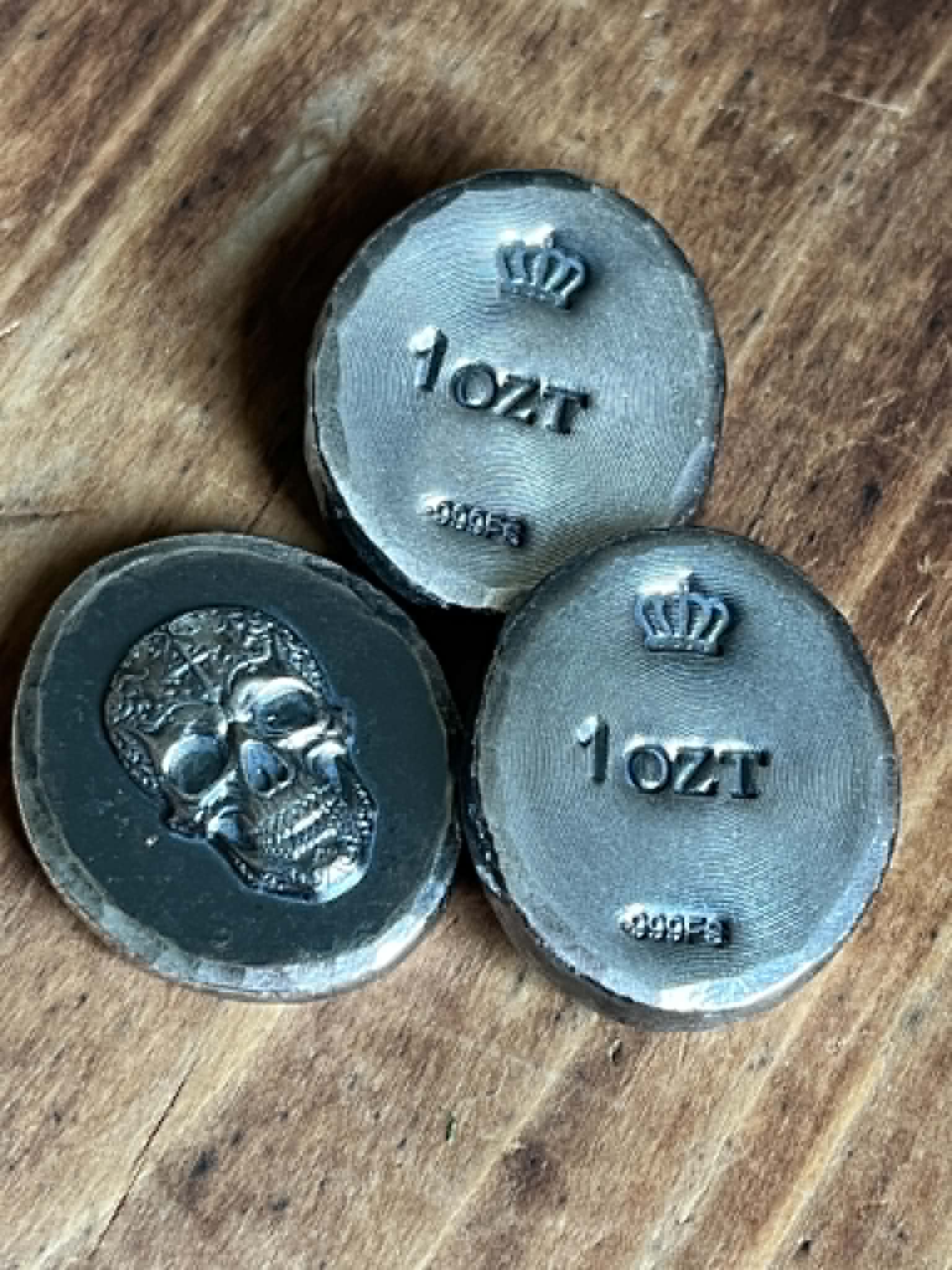 999 Fine Silver 1ozt Hand poured Baroque Style Skull
