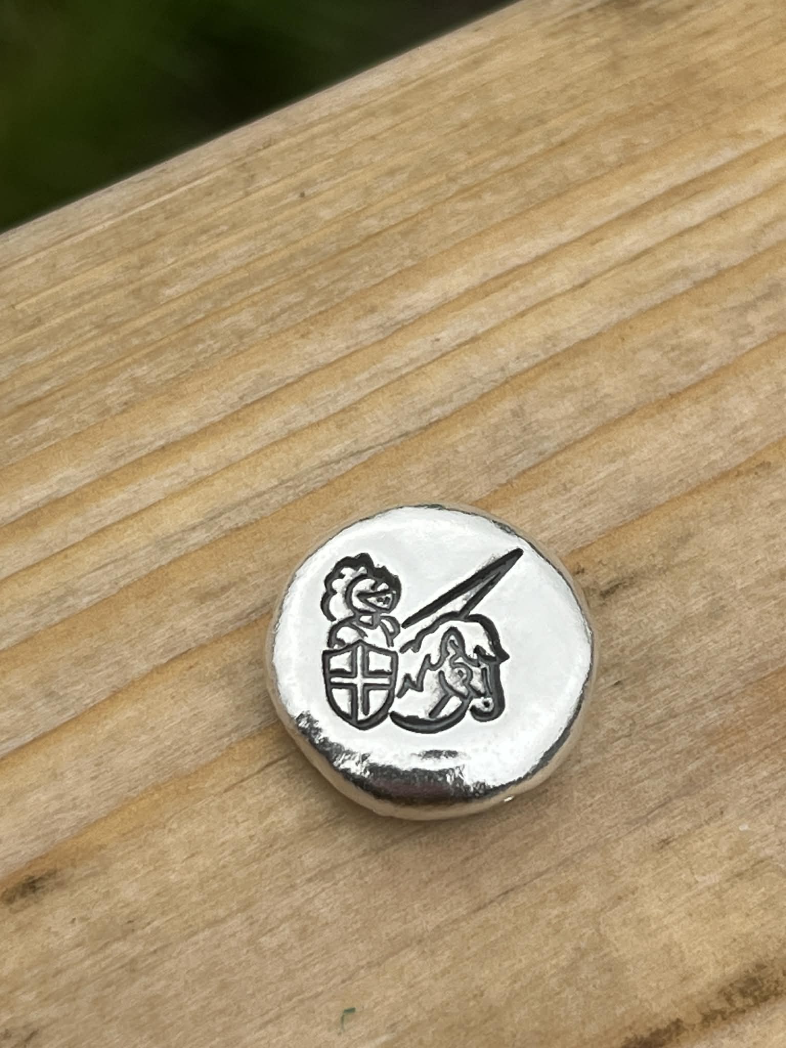 10g 999 Fine Silver St Georges Round, Novelty Collectable Investment Silver
