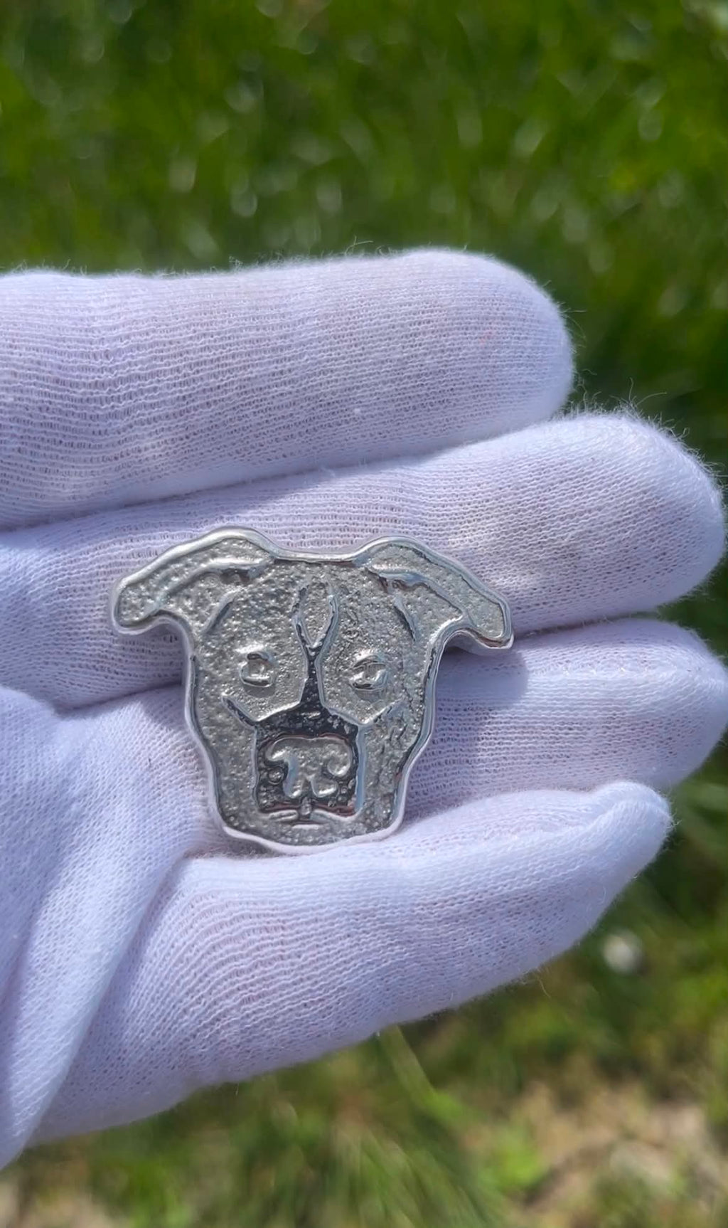 999fs 2ozt Staffy Head, collectable, investment hand poured silver bar