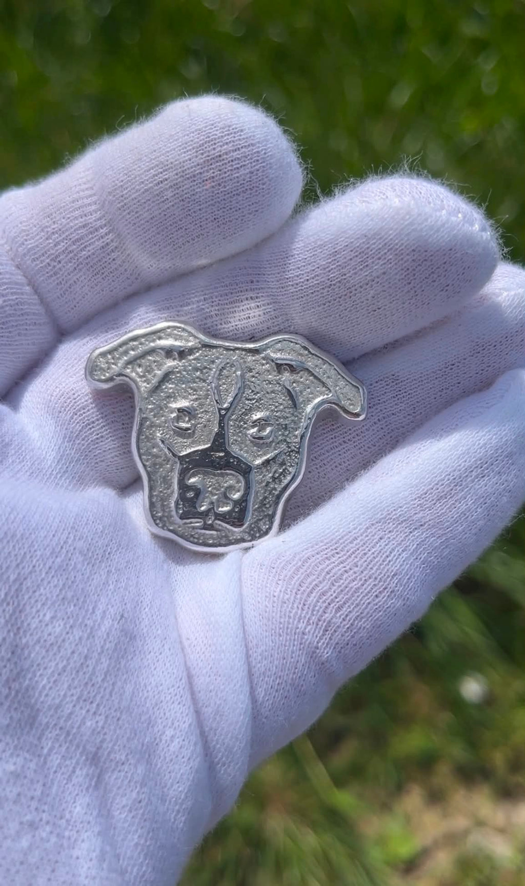 999fs 2ozt Staffy Head, collectable, investment hand poured silver bar