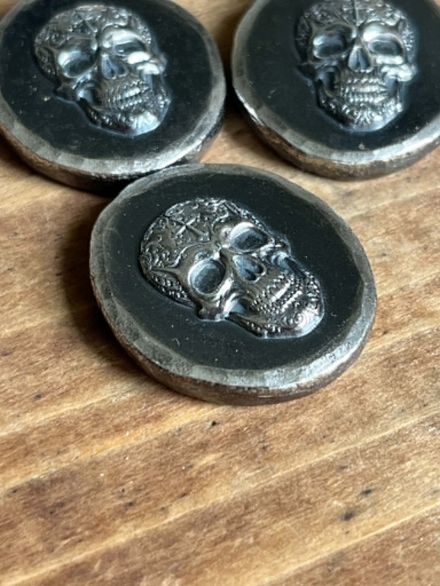 999 Fine Silver 1ozt Hand poured Baroque Style Skull