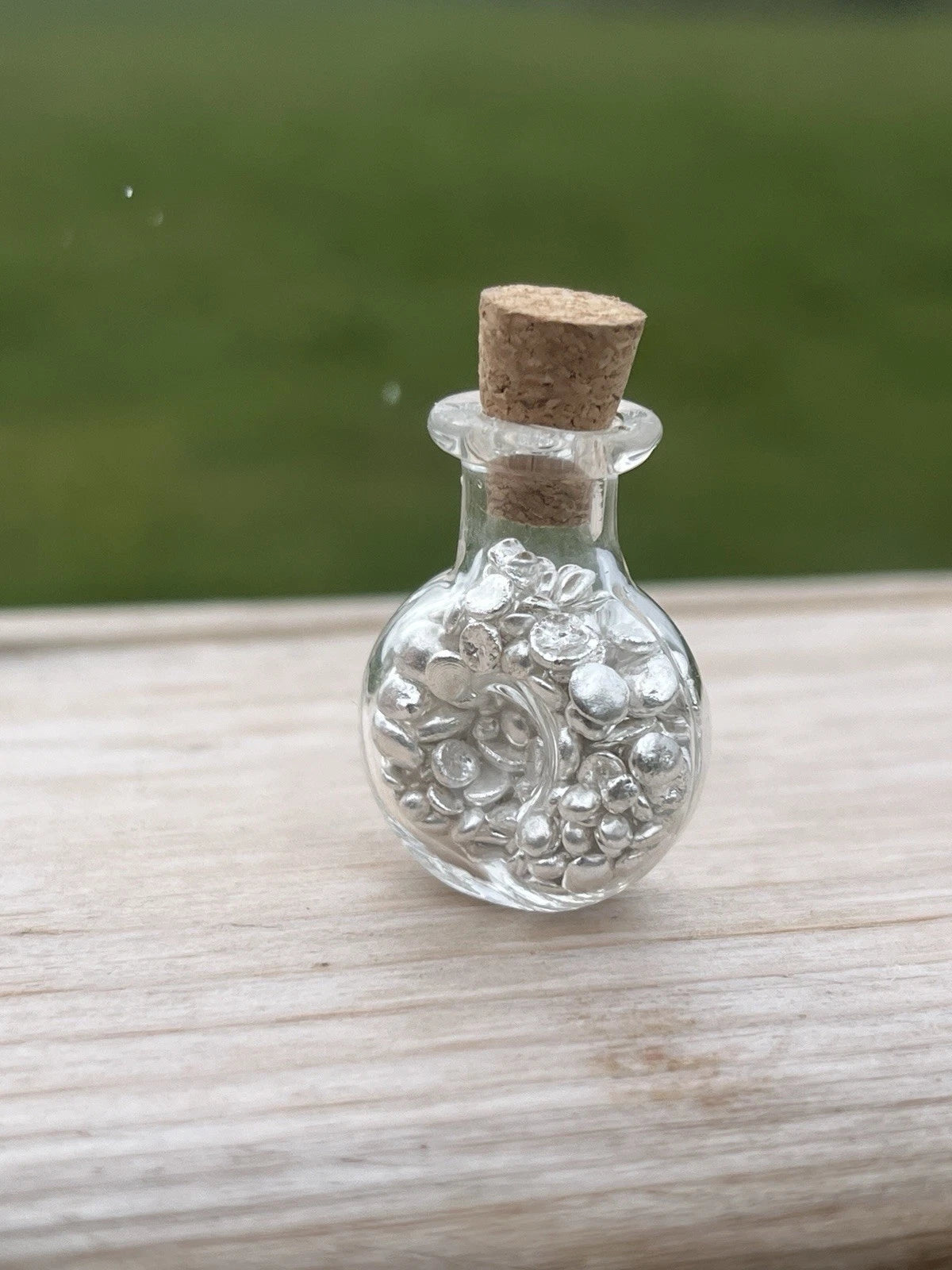 10g 999 Fine silver, Fine Silver Casting Grain In A Small Glass Bottle